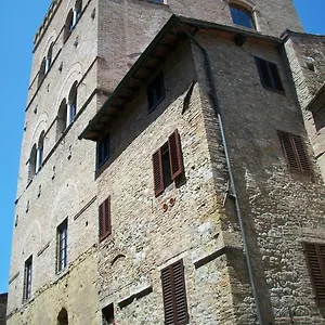 La Torre Nomipesciolini Pensión San Gimignano