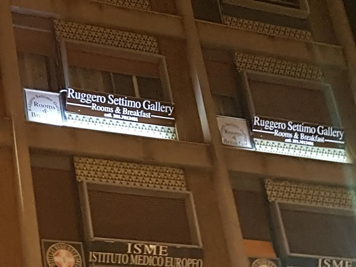 Ruggero Settimo Gallery Palermo Guest house